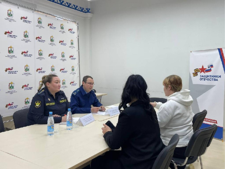 Заместителем прокурора Архангельской области и Ненецкого автономного округа Павлом Матанцевым проведен прием граждан в филиале Государственного фонда «Защитники Отечества». Заместителем прокурора Архангельской области и Ненецкого автономного округа Павлом Матанцевым проведен прием граждан в филиале Государственного фонда «Защитники Отечества».